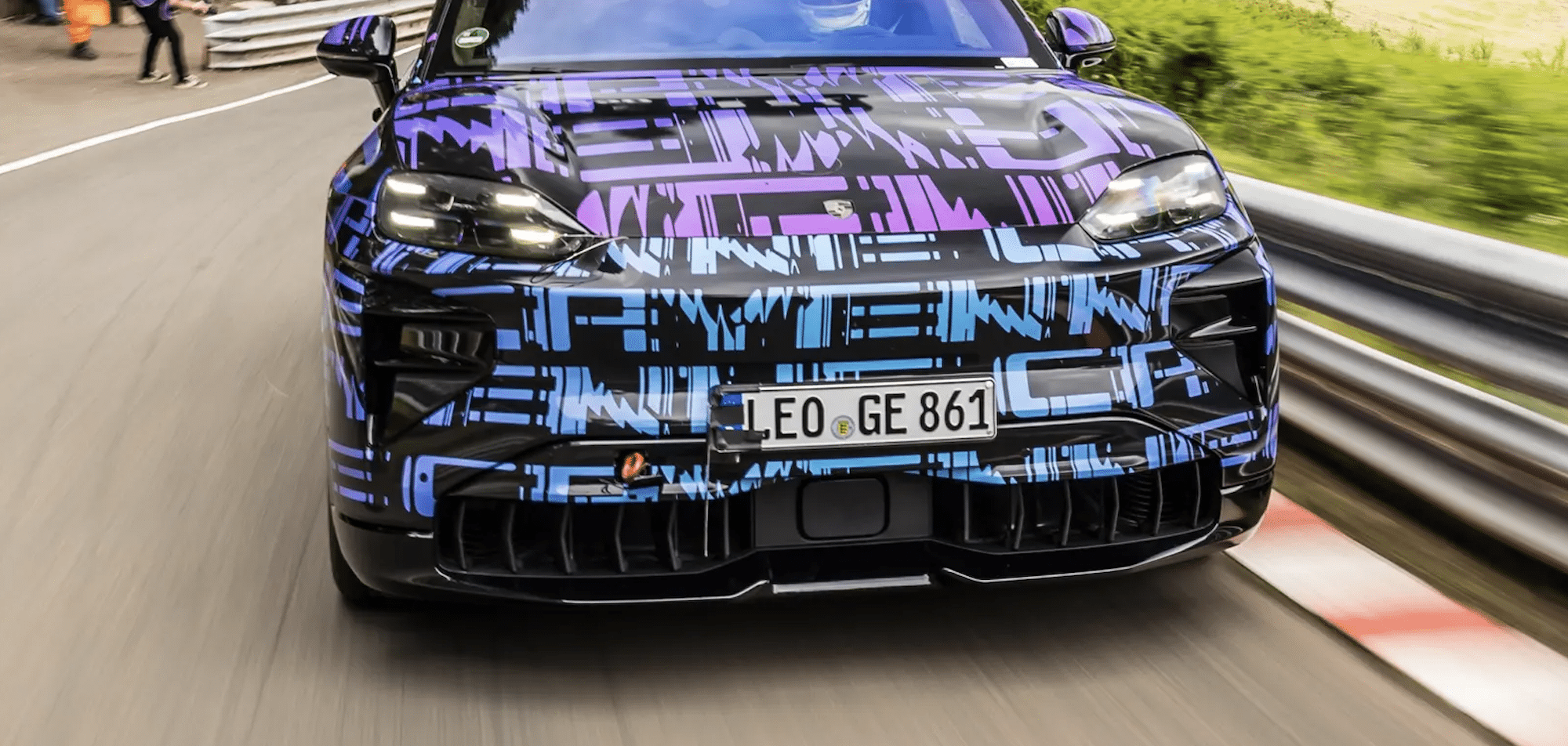 Porsche Cayenne Turbo Electric. SUV, které překročí hranici 1 000 koní